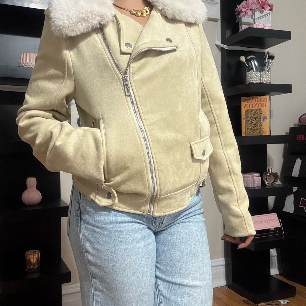 Source Unknown Cream Leather Jacket With Faux Fur… - image 2
